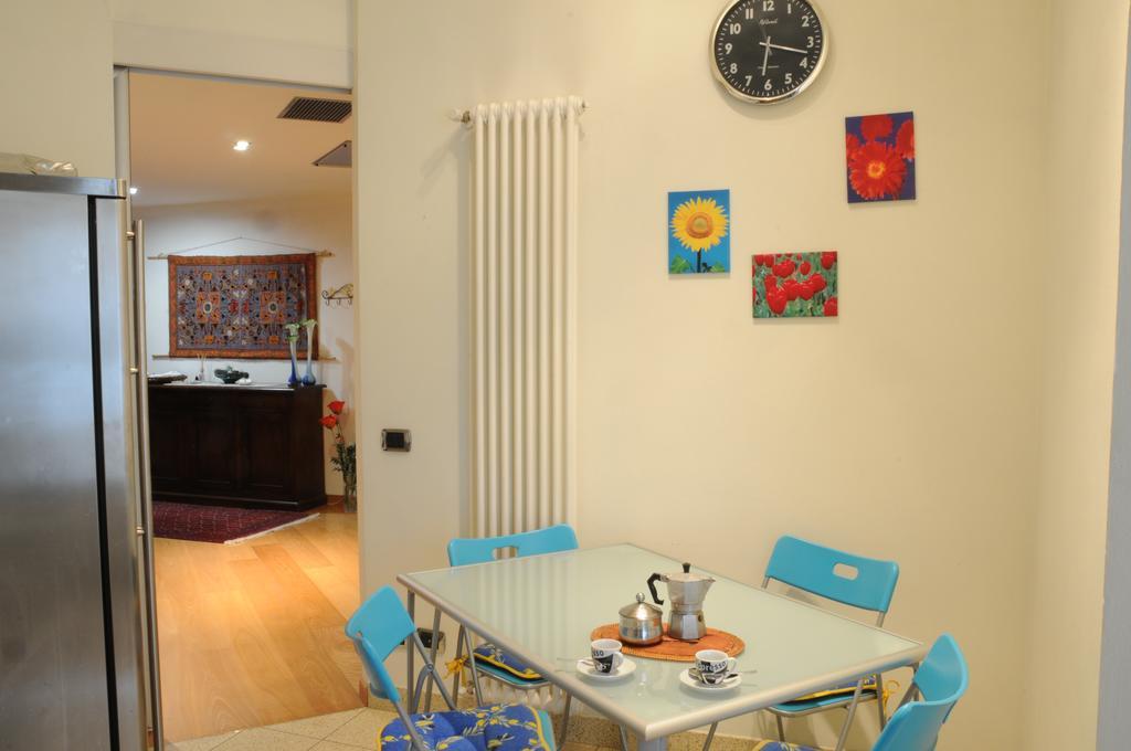 Zeus Rooms Superior Florenţa Exterior foto